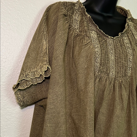 Lace Trimmed Brown Women's Top - Picture 4 of 5